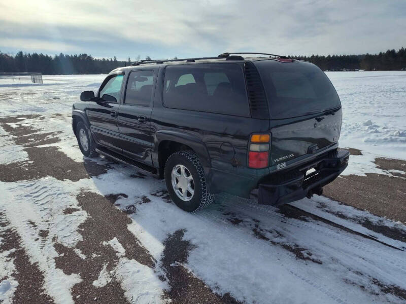 2004 GMC Yukon XL Denali