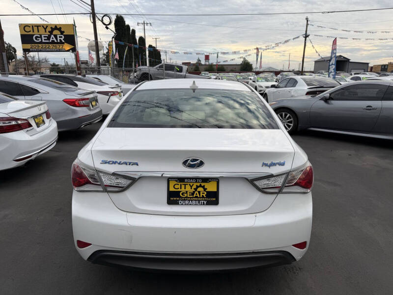 2012 Hyundai Sonata Hybrid