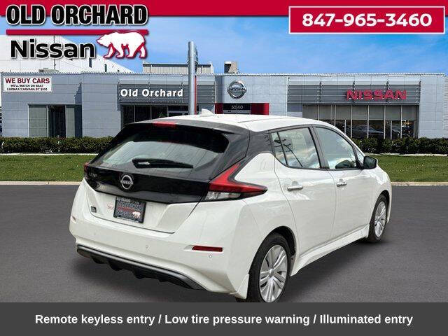 2025 Nissan LEAF S