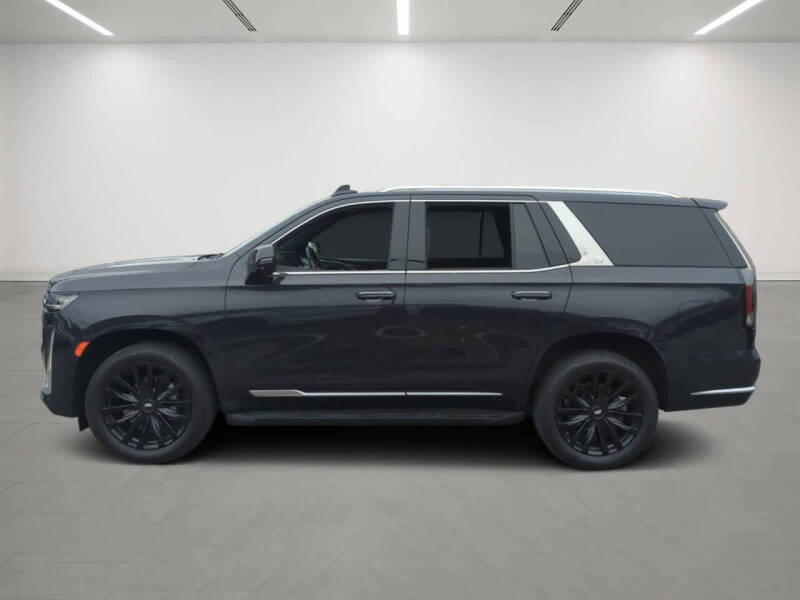 2022 Cadillac Escalade Luxury