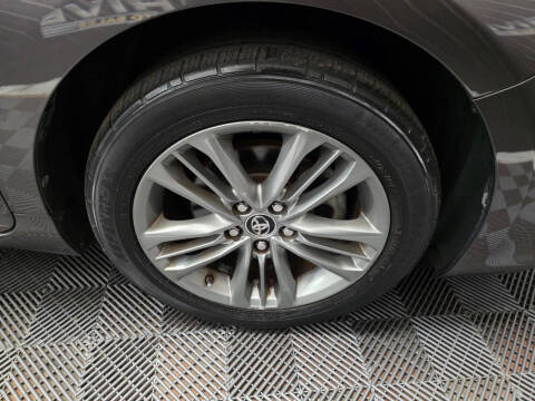 2015 Toyota Camry SE