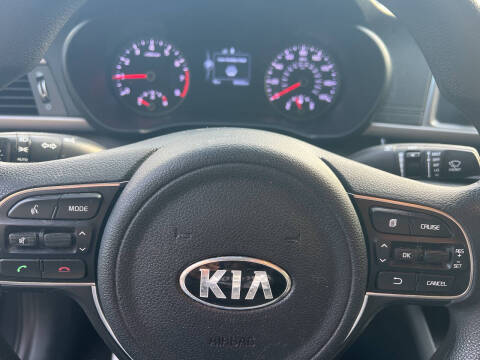2017 Kia Optima LX