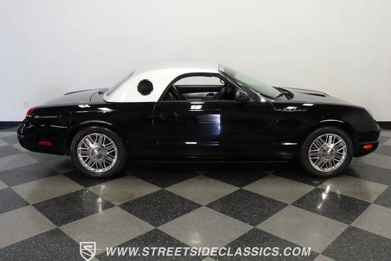2002 Ford Thunderbird Neiman Marcus Edition