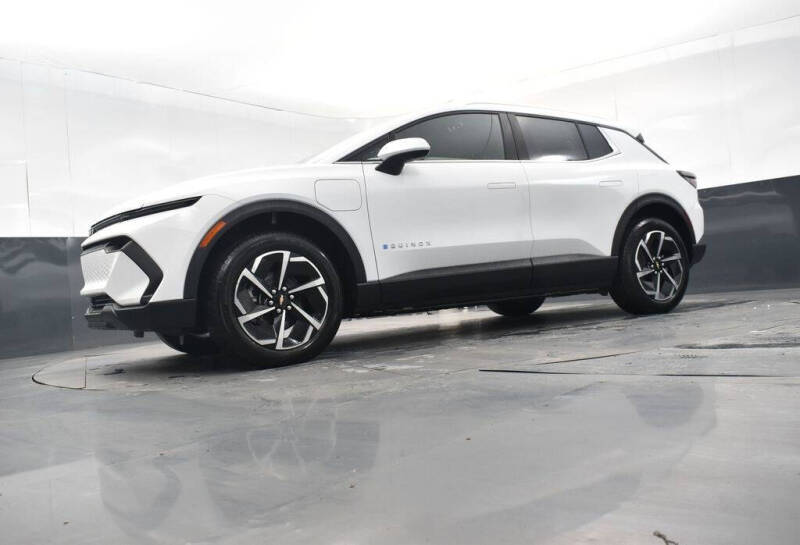 2026 Chevrolet Equinox EV LT 2