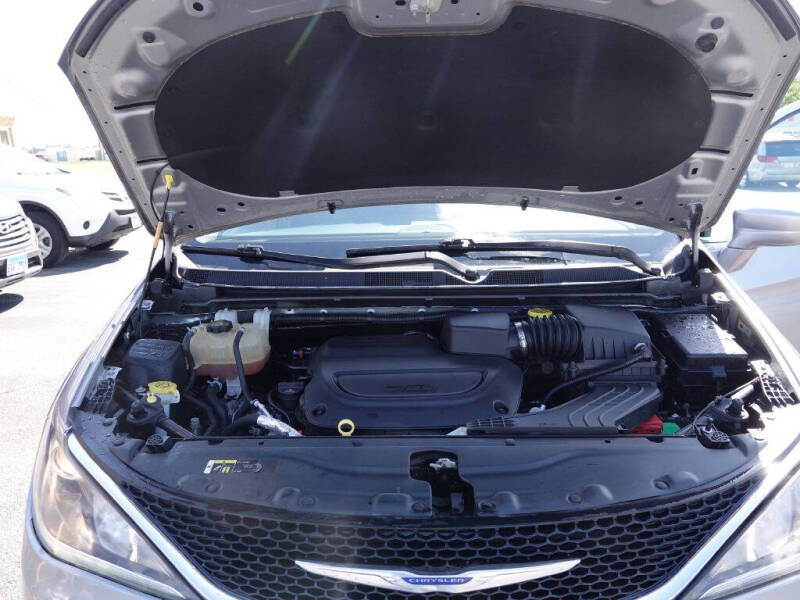2019 Chrysler Pacifica Touring L