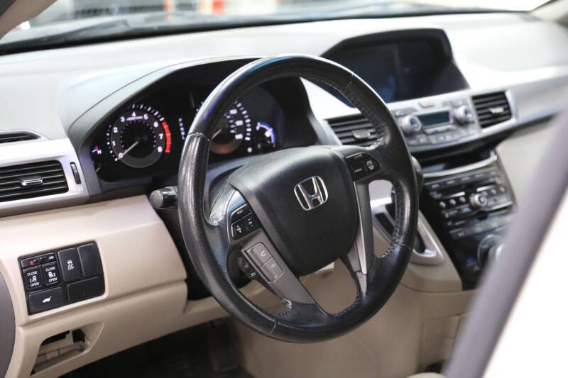 2011 Honda Odyssey EX-L w/DVD