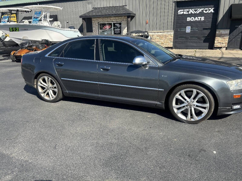 2008 Audi S8 quattro