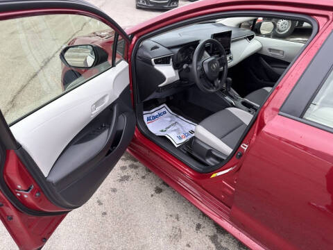 2025 Toyota Corolla Hybrid LE