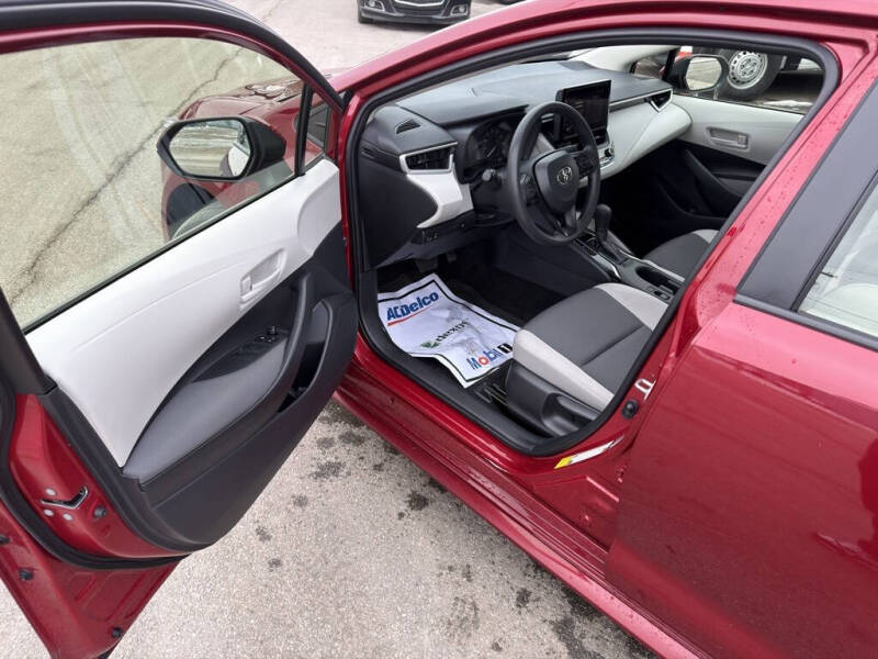 2025 Toyota Corolla Hybrid LE