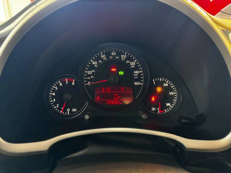 2012 Volkswagen Beetle