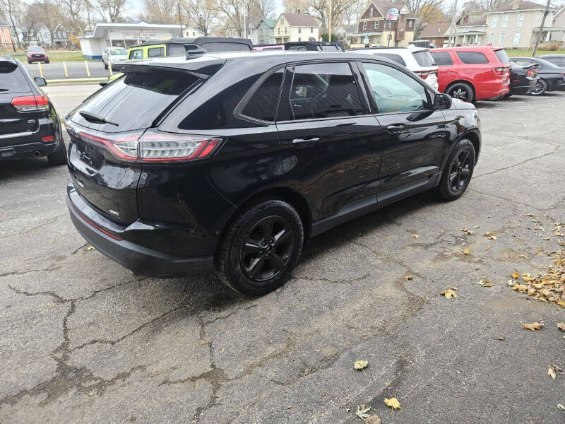 2016 Ford Edge SE