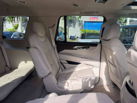 2019 Cadillac Escalade Premium Luxury
