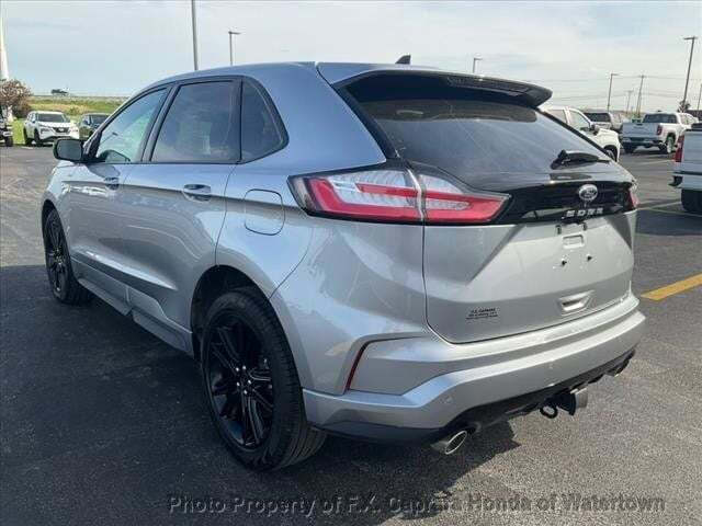 2021 Ford Edge ST-Line