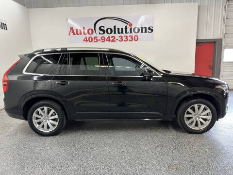 2016 Volvo XC90 T6 Momentum