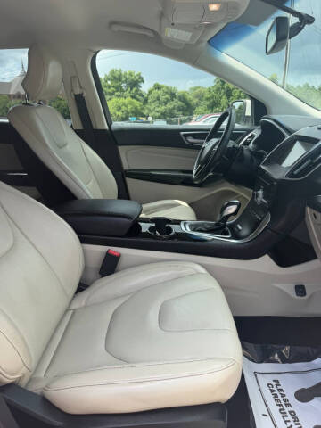 2017 Ford Edge Titanium