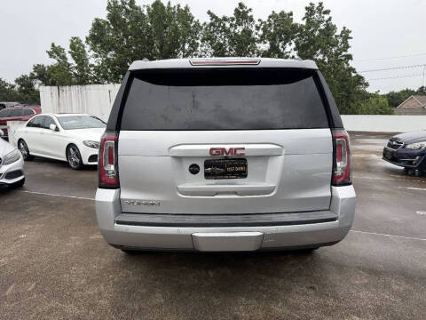 2017 GMC Yukon SLT