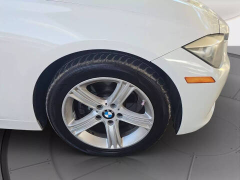 2013 BMW 3 Series 328i