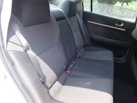 2012 Mitsubishi Galant FE