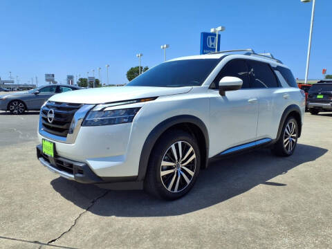 2024 Nissan Pathfinder Platinum