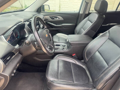 2021 Chevrolet Traverse LT Leather