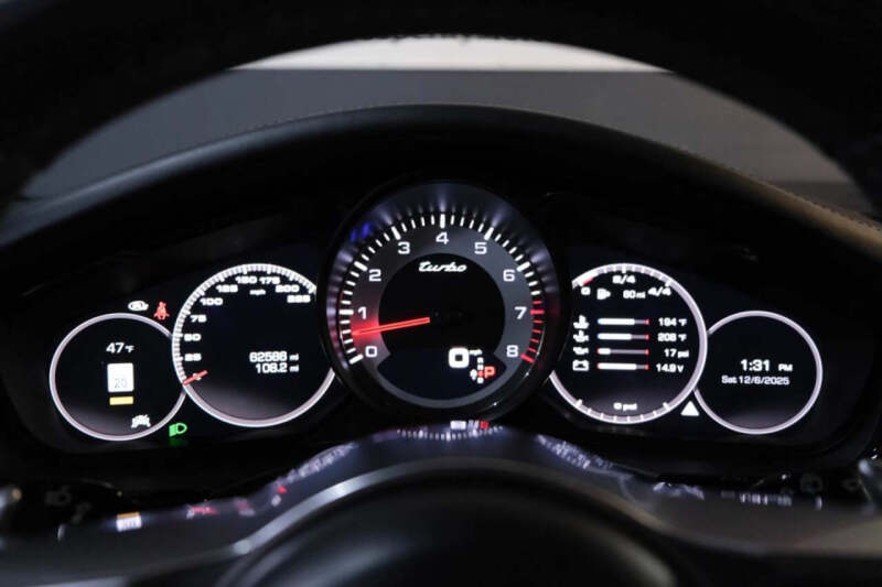 2018 Porsche Panamera Turbo Sport Turismo