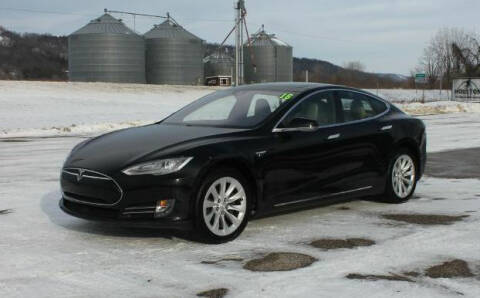 2016 Tesla Model S for sale at Apple Auto in La Crescent MN