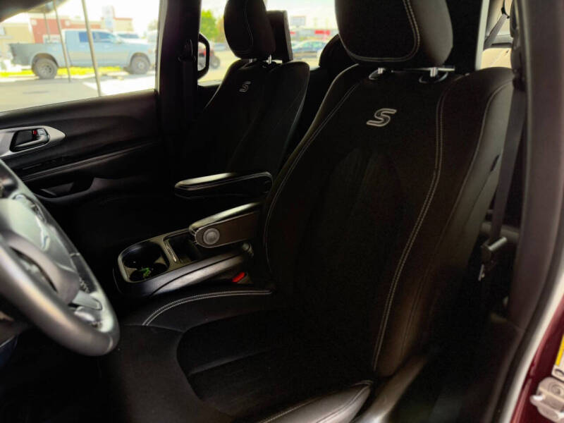 2021 Chrysler Pacifica Touring