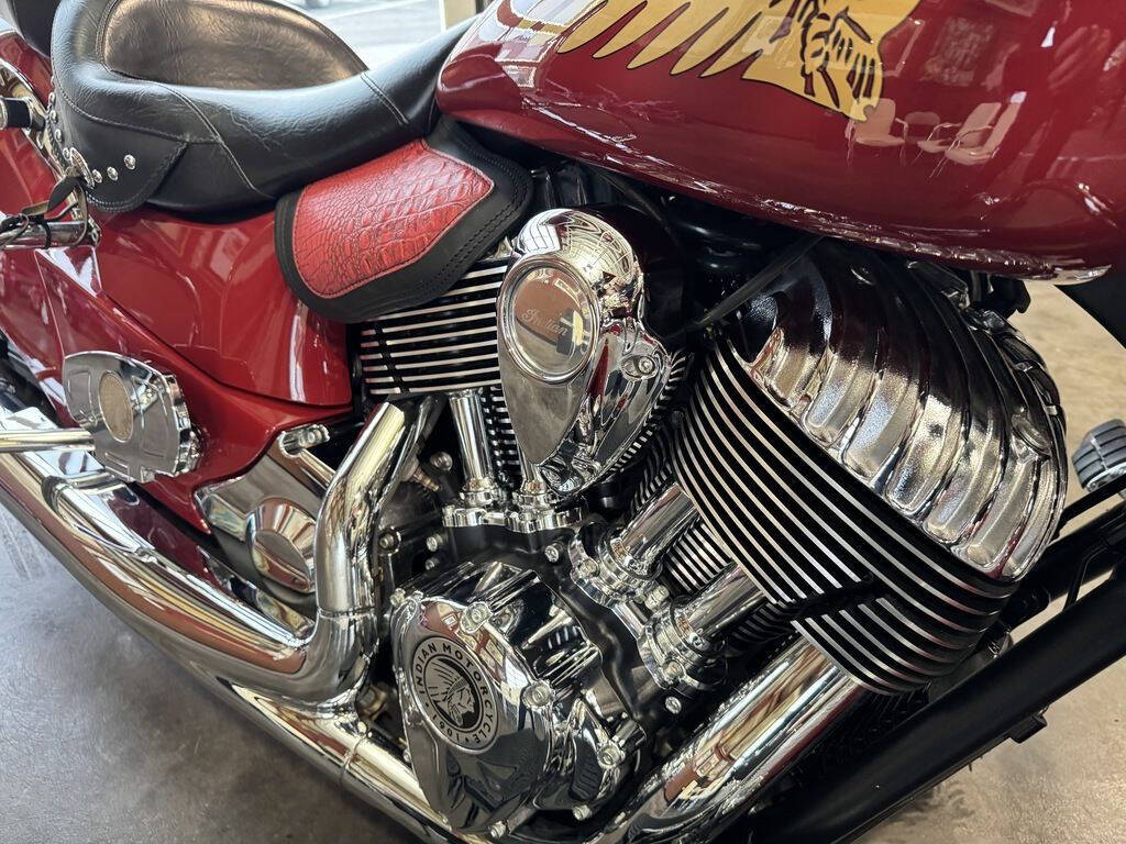 2014 Indian Motorcycle® Chieftain™ Indian Motorc 12