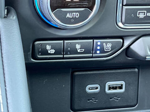 2024 Chevrolet Suburban Premier