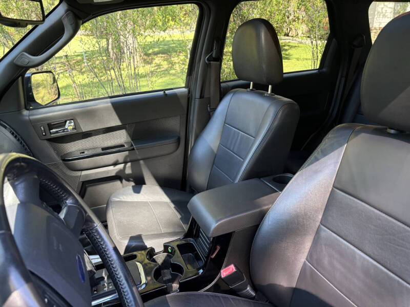 2011 Ford Escape Limited