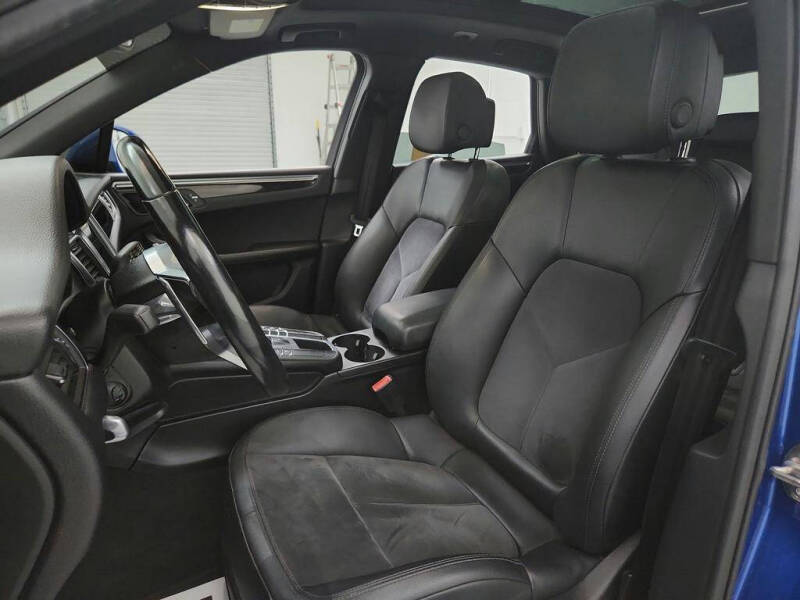 2018 Porsche Macan S