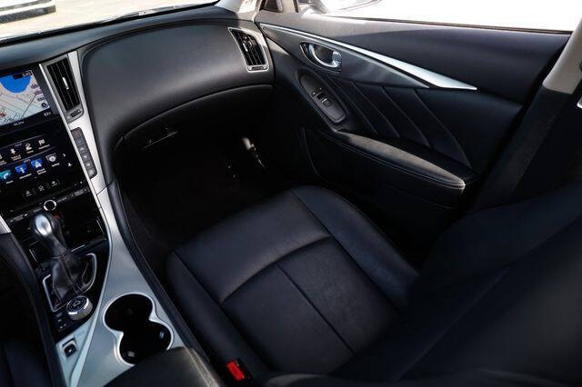 2017 Infiniti Q50 3.0T Signature Edition