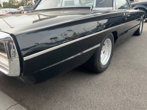 1965 Ford Thunderbird