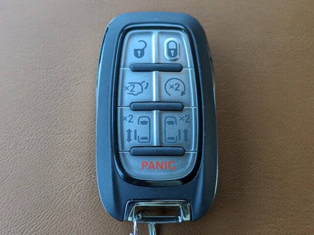 2026 Chrysler Pacifica Pinnacle