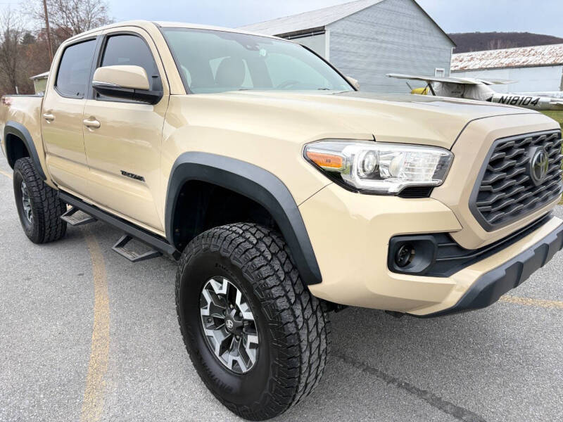 2020 Toyota Tacoma TRD Off Road's photo
