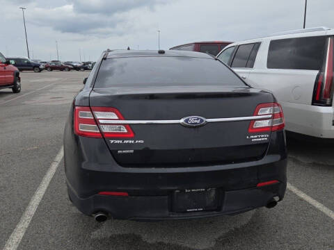 2015 Ford Taurus Limited