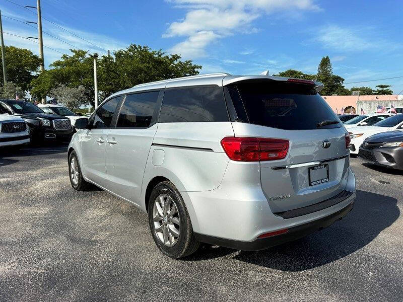 2020 Kia Sedona EX