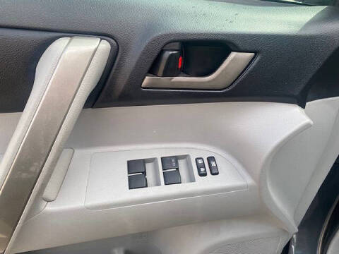 2011 Toyota Highlander