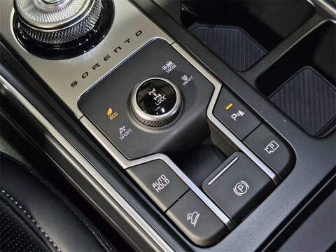 2025 Kia Sorento Hybrid EX