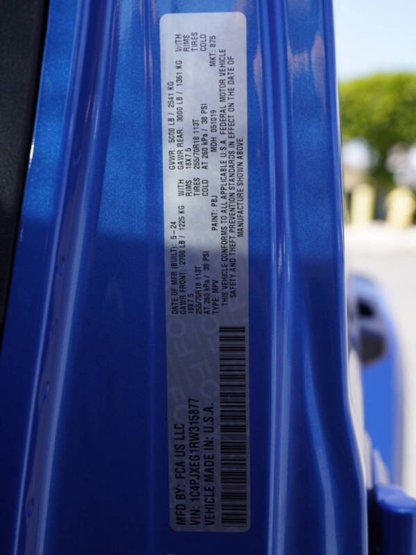 2024 Jeep Wrangler Sahara