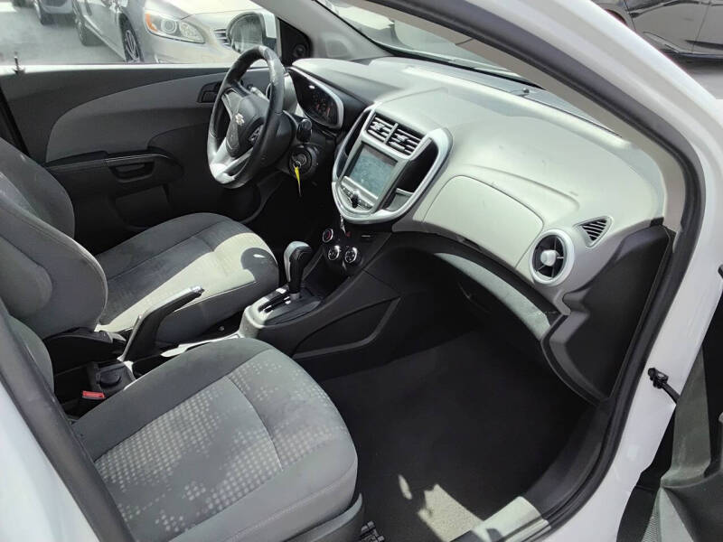 2017 Chevrolet Sonic LT Auto Fleet