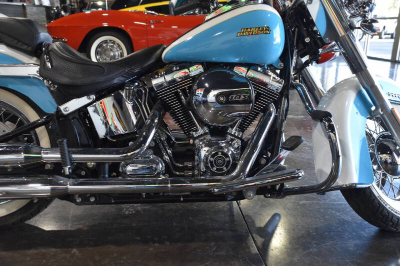 2016 Harley-Davidson FLSTN Softail Deluxe