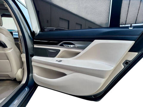 2016 BMW 7 Series 740i