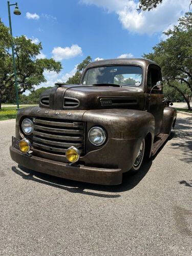 1949 Ford F-1