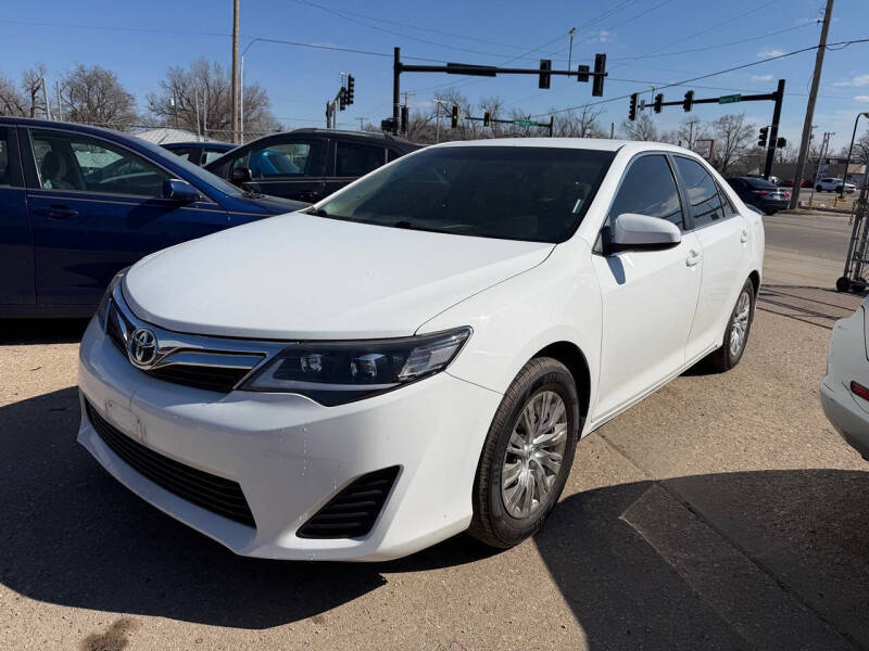 2014 Toyota Camry LE