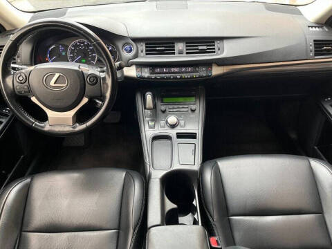 2016 Lexus CT 200h