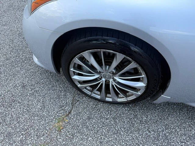 2013 Infiniti G37 Coupe x