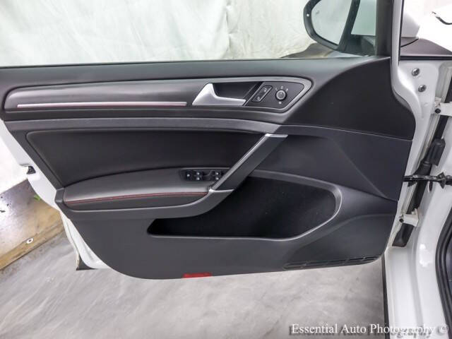 2019 Volkswagen Golf GTI S