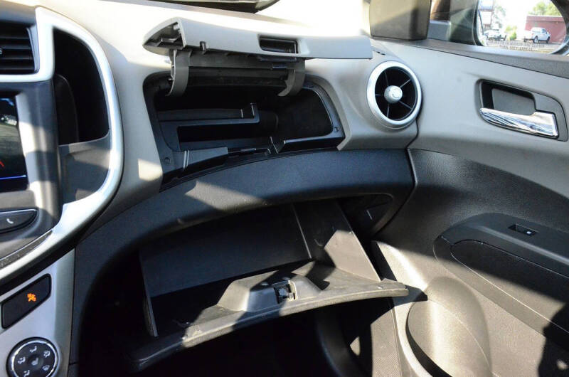 2018 Chevrolet Sonic LT Auto