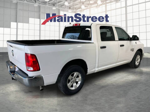 2023 RAM 1500 Classic SLT